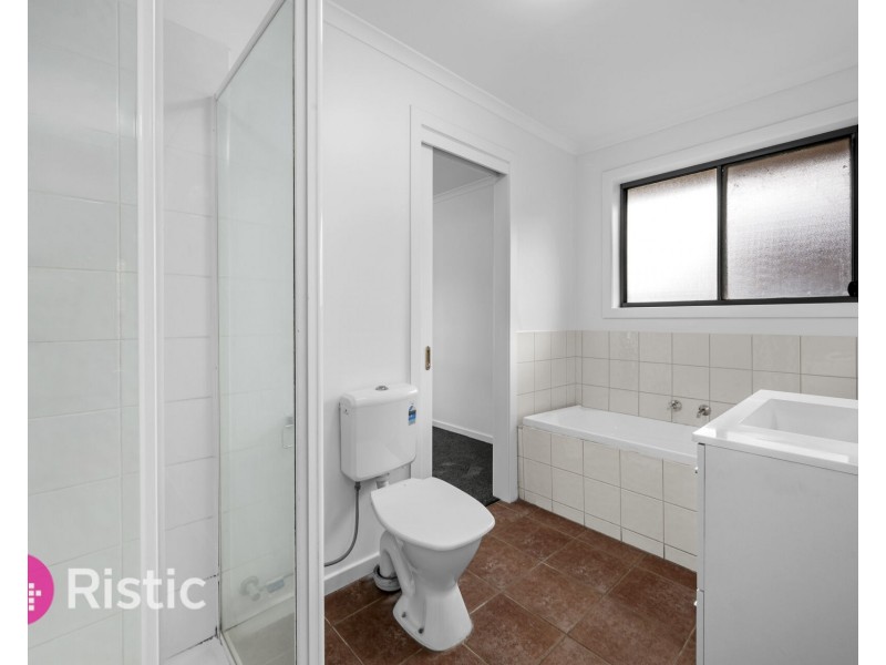 16 Serenity Way, South Morang VIC 3752