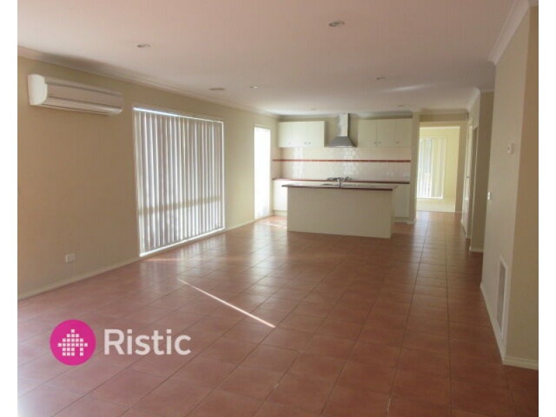 2 Province Grove, Doreen VIC 3754