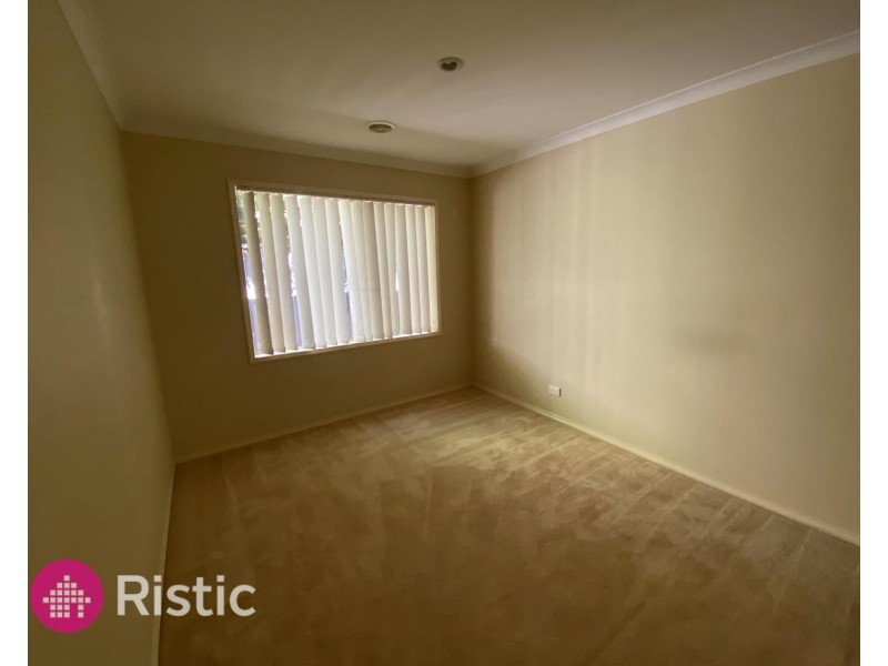 2 Province Grove, Doreen VIC 3754