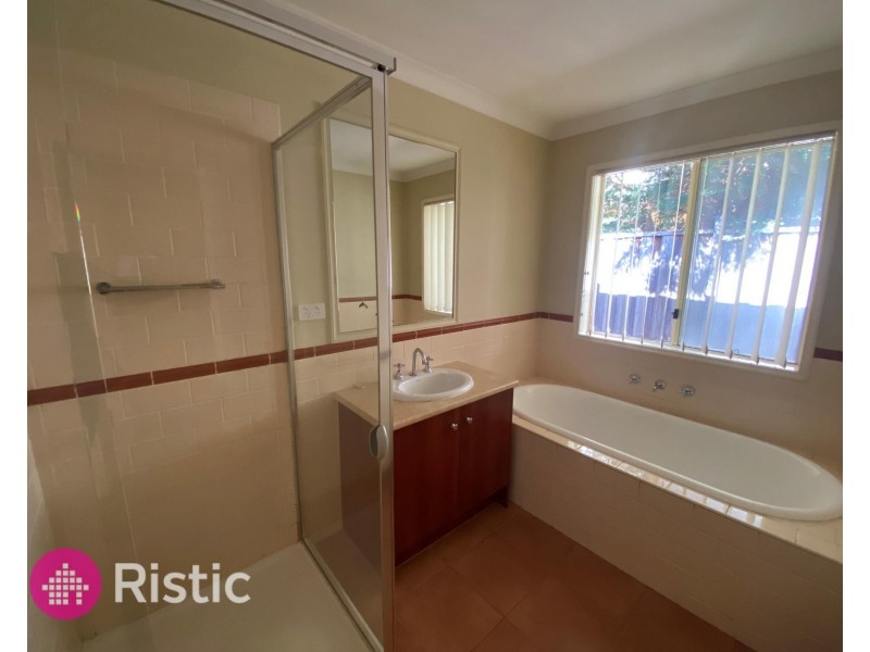 2 Province Grove, Doreen VIC 3754