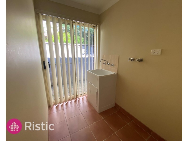 2 Province Grove, Doreen VIC 3754