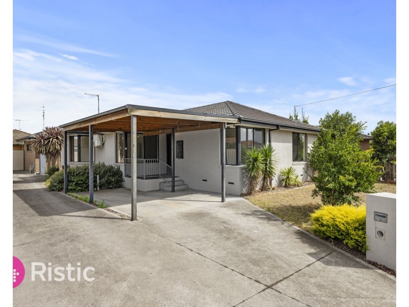 1/207 Darebin Drive, Lalor VIC 3075