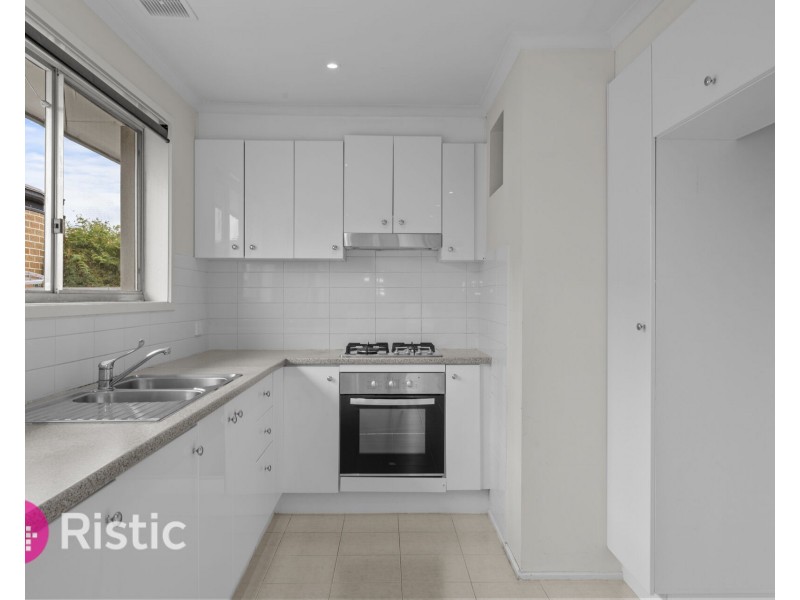 1/207 Darebin Drive, Lalor VIC 3075