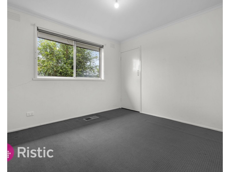 1/207 Darebin Drive, Lalor VIC 3075