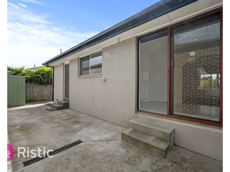 1/207 Darebin Drive, Lalor VIC 3075
