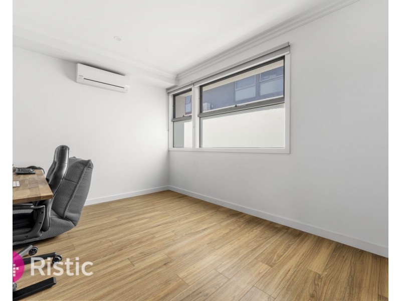 10/11 Riverside Drive, South Morang VIC 3752