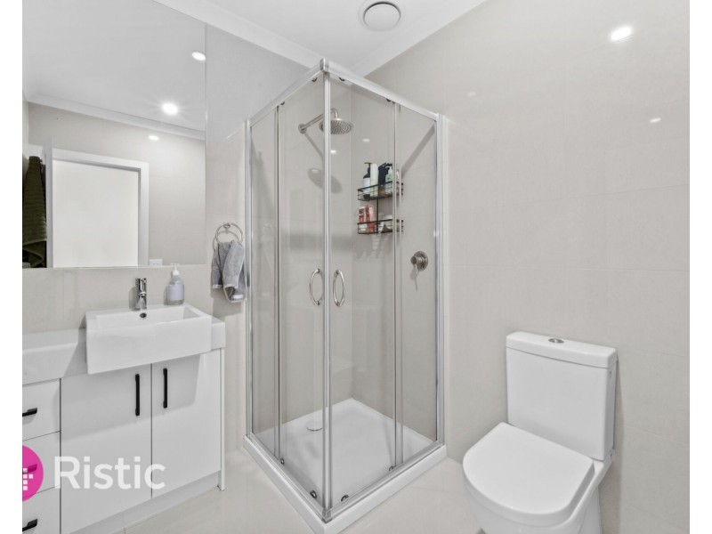 10/11 Riverside Drive, South Morang VIC 3752