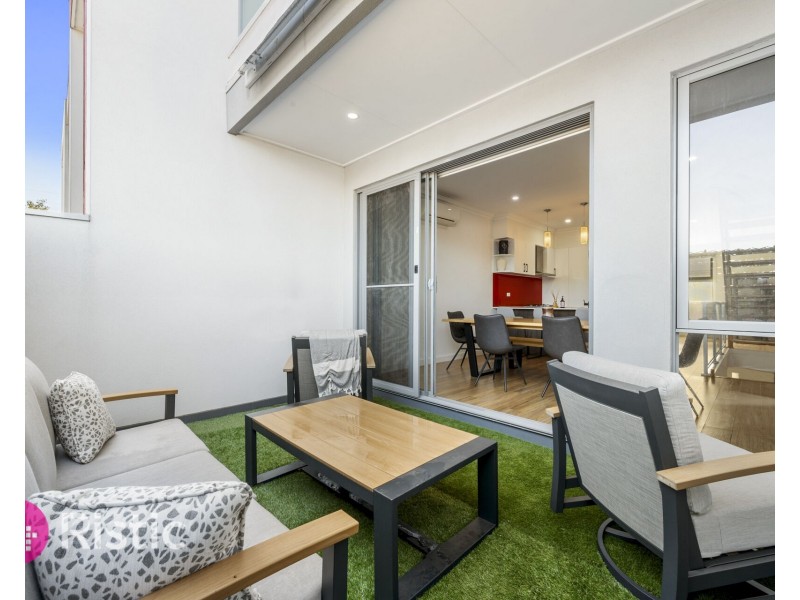 10/11 Riverside Drive, South Morang VIC 3752