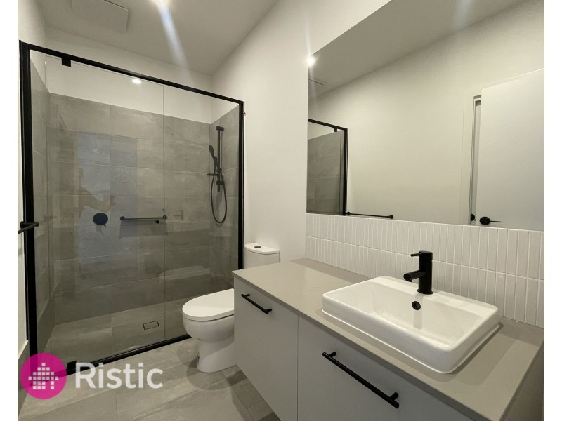 46 Casalingo Boulevard, Mill Park VIC 3082