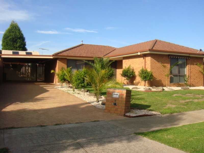 8 Marsden Court, Mill Park VIC 3082