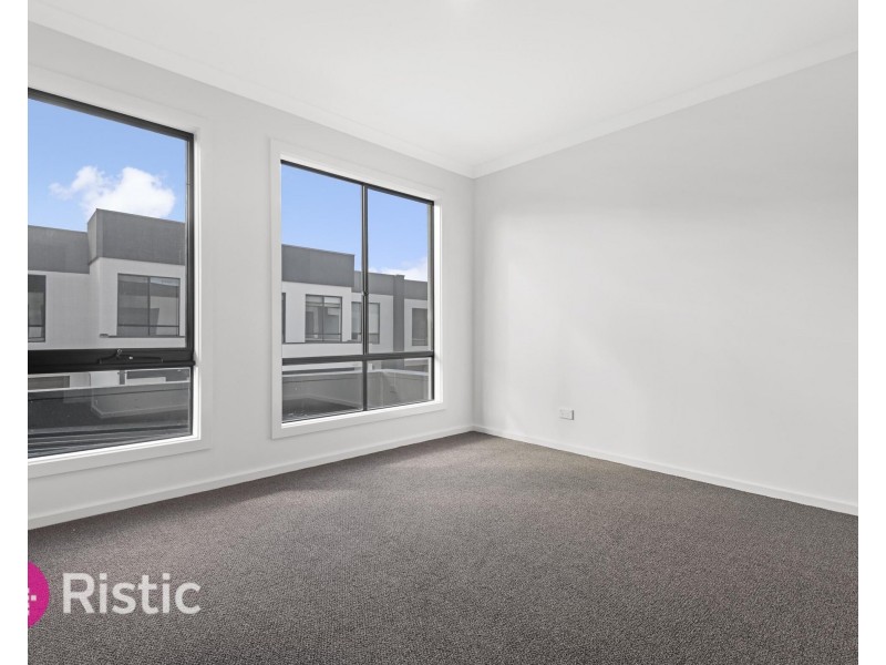 14 Daydream Place, Wollert VIC 3750