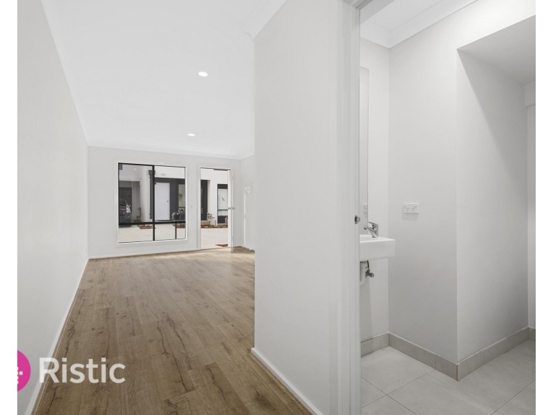 14 Daydream Place, Wollert VIC 3750