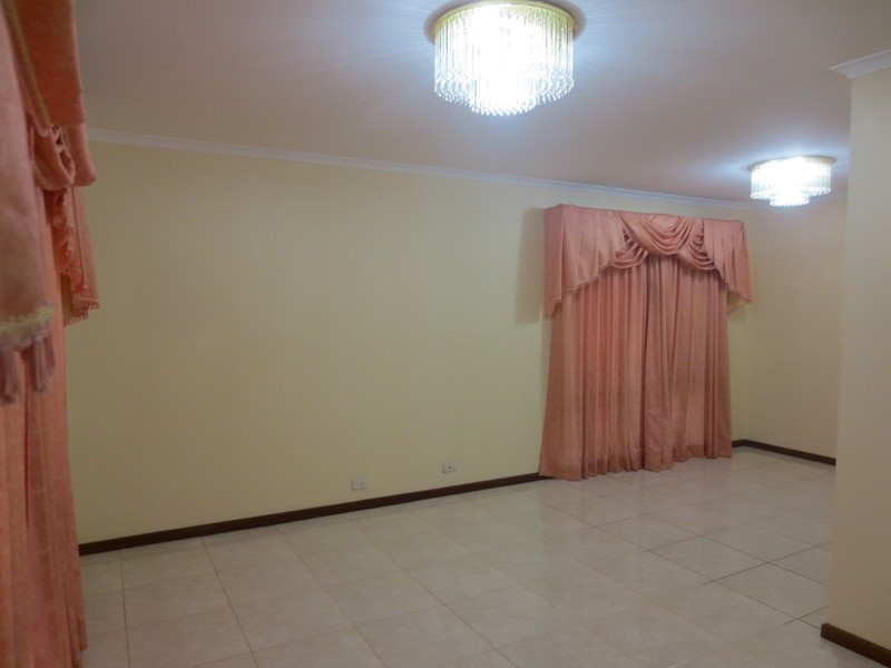 2 Layton Place, Mill Park VIC 3082