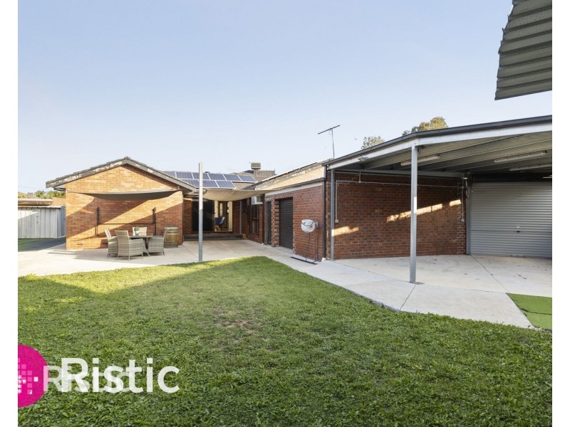 7 Wallace Place, Mill Park VIC 3082