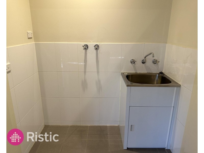 4/46 Chaleyer Street, Reservoir VIC 3073