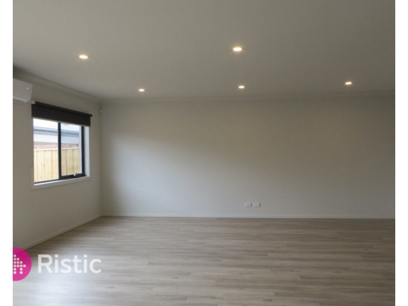 3 Atherton Walk, Doreen VIC 3754