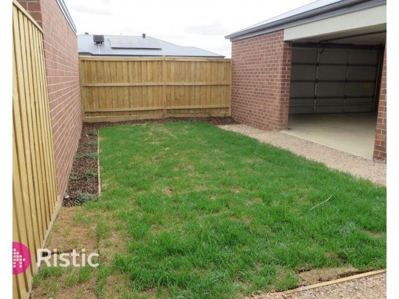 3 Atherton Walk, Doreen VIC 3754