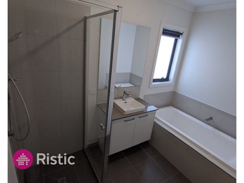 8 Binap Road, Epping VIC 3076