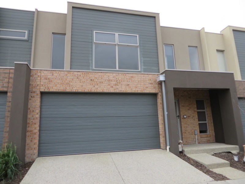 3 Mecklenburg Close, Epping VIC 3076