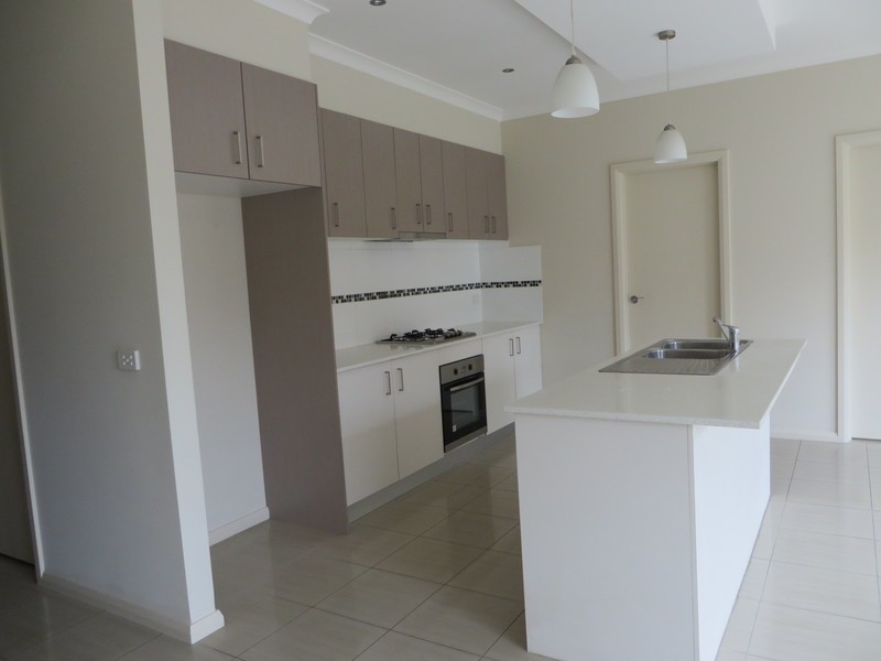 3 Mecklenburg Close, Epping VIC 3076