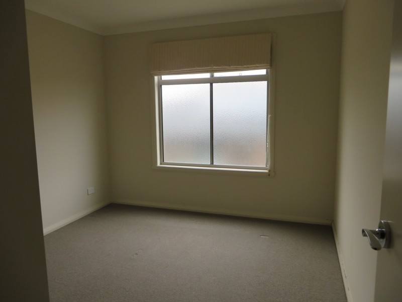 3 Mecklenburg Close, Epping VIC 3076