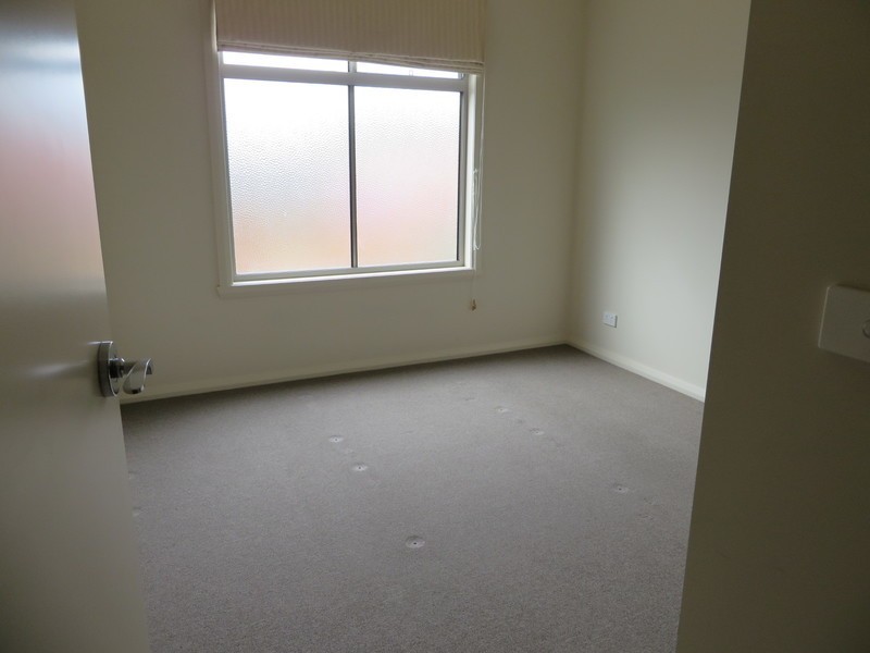 3 Mecklenburg Close, Epping VIC 3076