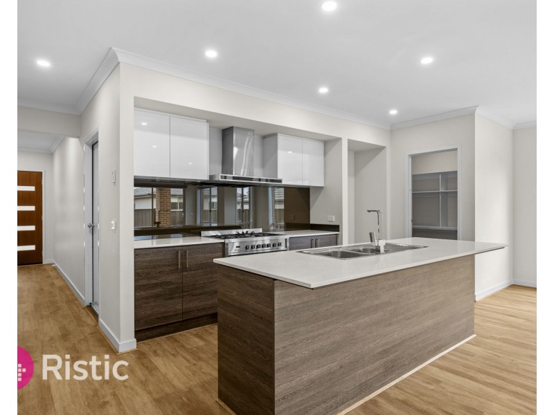 29 Muir Way, Mernda VIC 3754