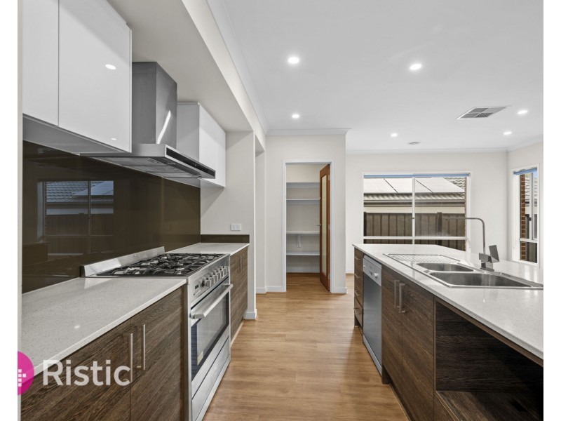 29 Muir Way, Mernda VIC 3754