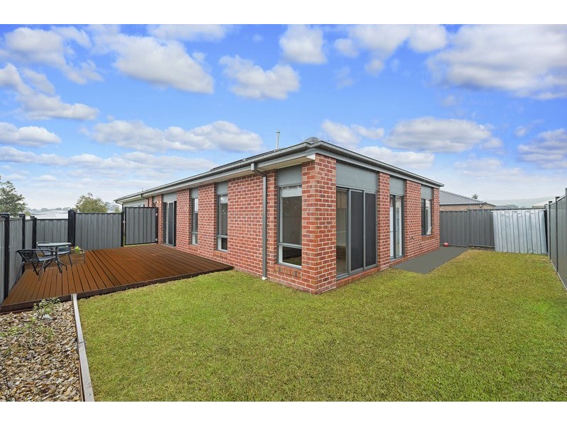 66 Pine Park Drive, Wollert VIC 3750
