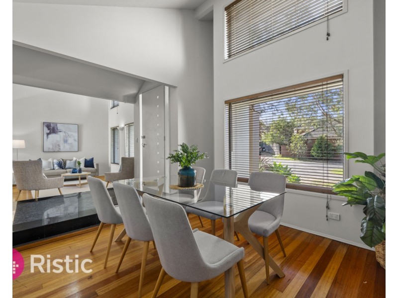 1 Woodlands Grove, Bundoora VIC 3083