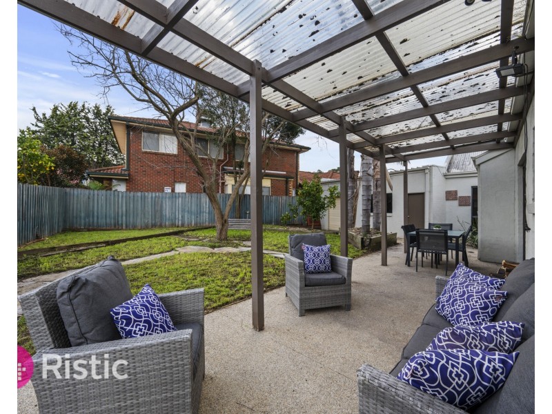 1 Woodlands Grove, Bundoora VIC 3083