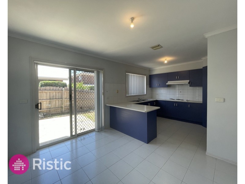 1 Capes Court, Mill Park VIC 3082