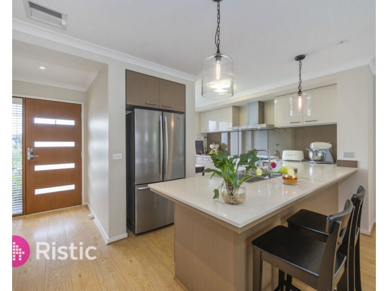 10 Etherington Drive, Mernda VIC 3754