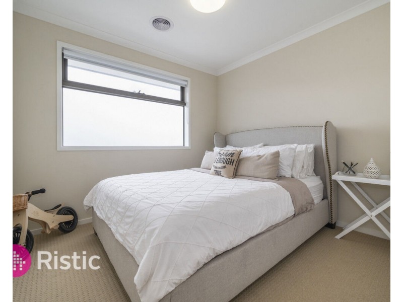 10 Etherington Drive, Mernda VIC 3754