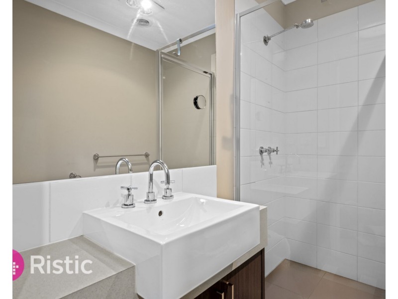 2/68 French Street, Lalor VIC 3075