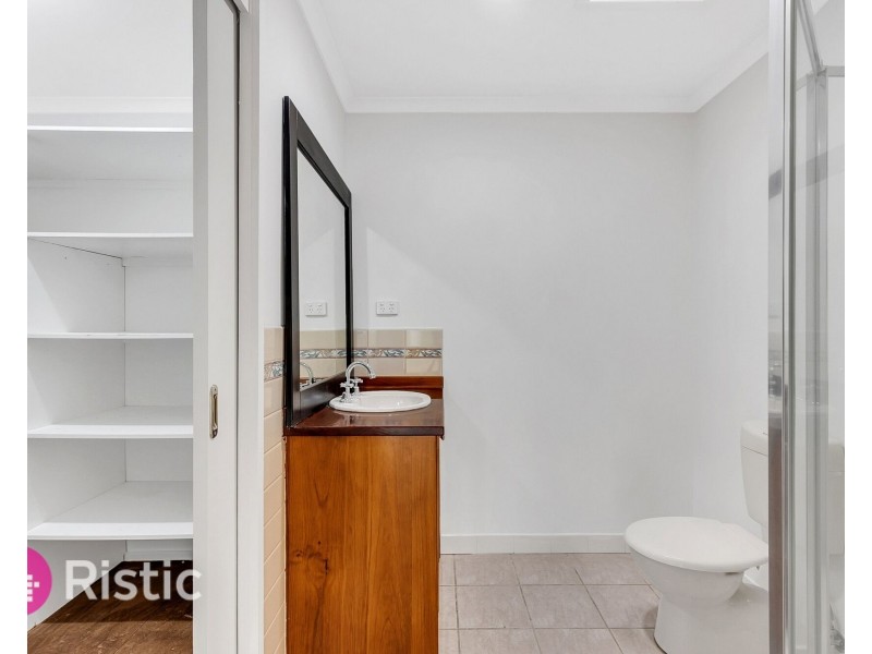 29 Macmeikan Street, Whittlesea VIC 3757