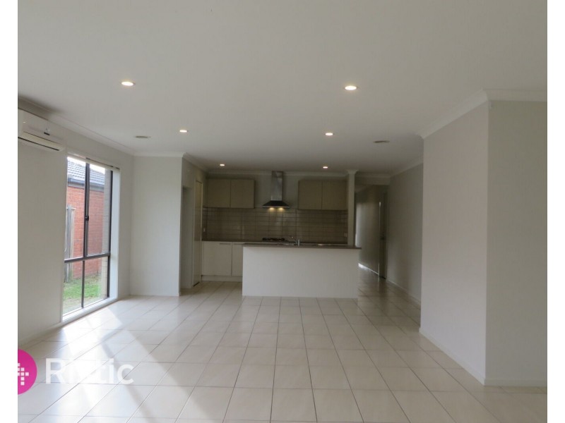 34 San Sisto Green, Mernda VIC 3754