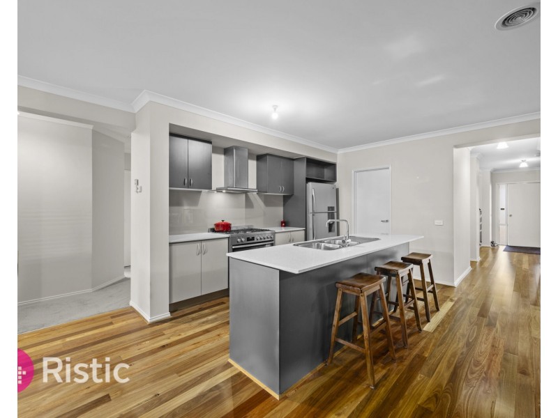 16 Kilburnie Drive, Mernda VIC 3754