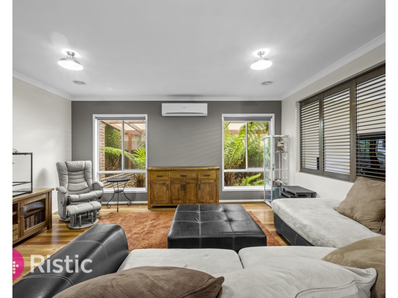 16 Kilburnie Drive, Mernda VIC 3754