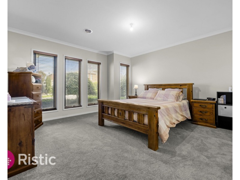 16 Kilburnie Drive, Mernda VIC 3754