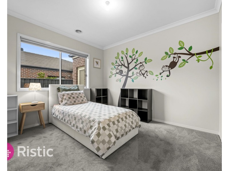 16 Kilburnie Drive, Mernda VIC 3754