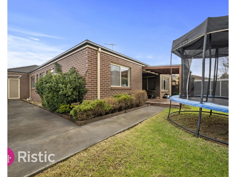 16 Kilburnie Drive, Mernda VIC 3754