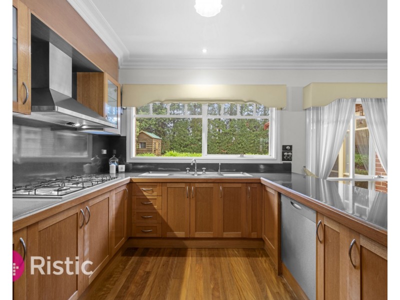 29 Hillrise Court, Mill Park VIC 3082