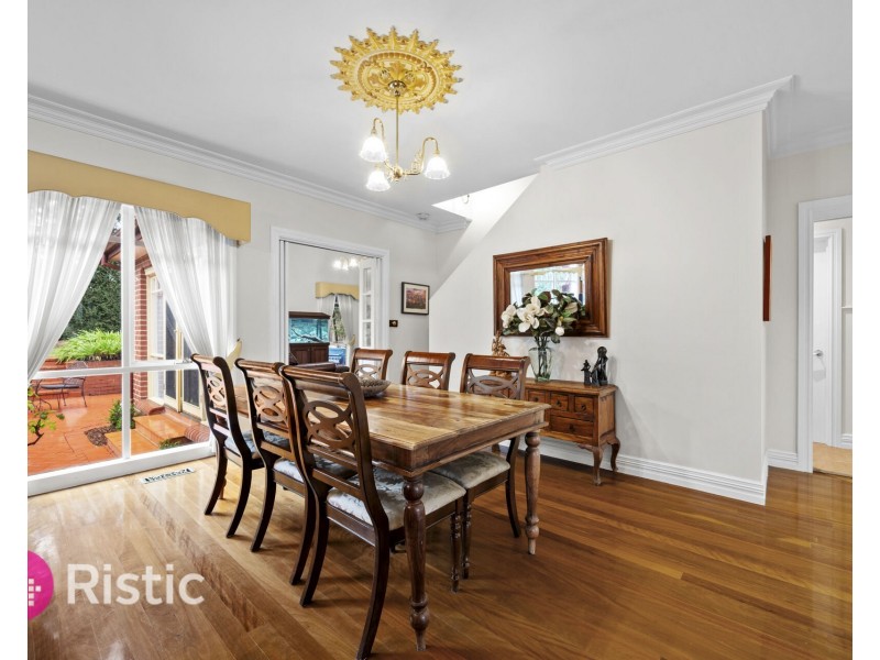 29 Hillrise Court, Mill Park VIC 3082