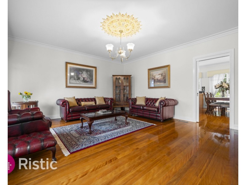 29 Hillrise Court, Mill Park VIC 3082