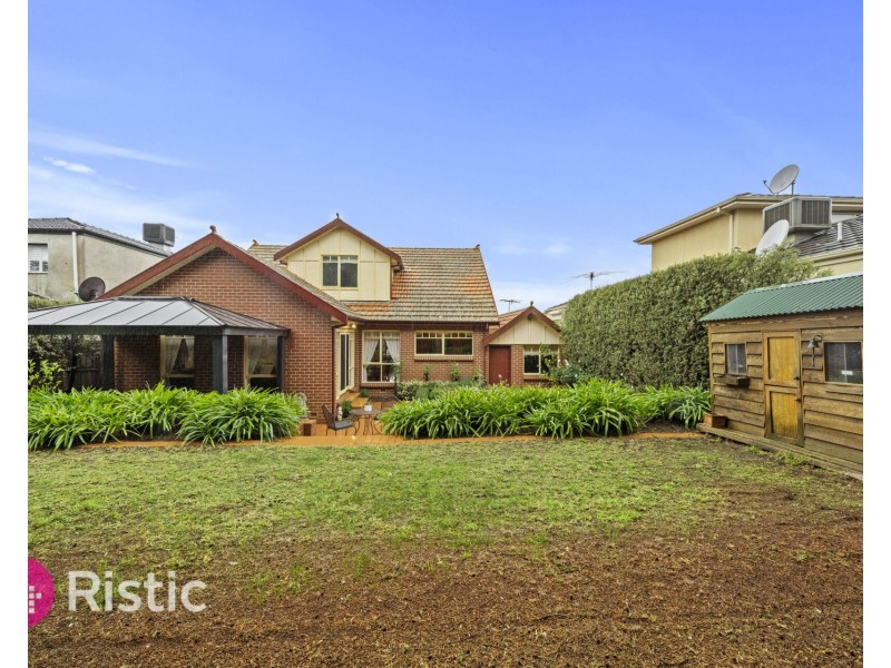 29 Hillrise Court, Mill Park VIC 3082