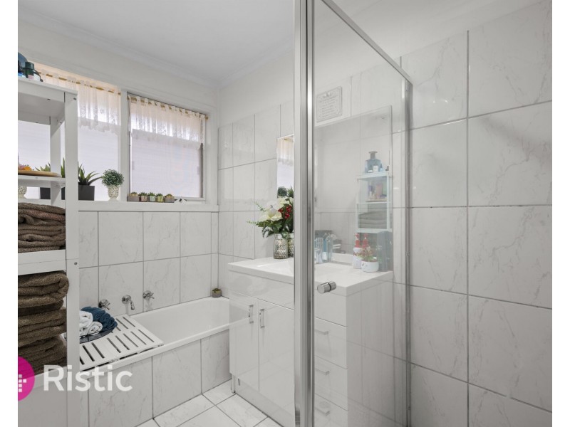 85 Cabernet Crescent, Bundoora VIC 3083