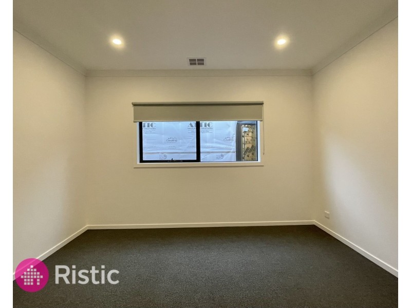 70 Simmental Road, Wollert VIC 3750