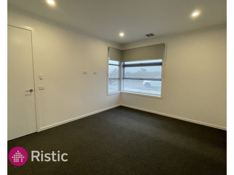 70 Simmental Road, Wollert VIC 3750