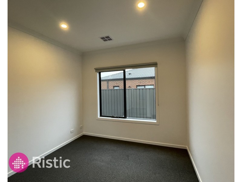 70 Simmental Road, Wollert VIC 3750